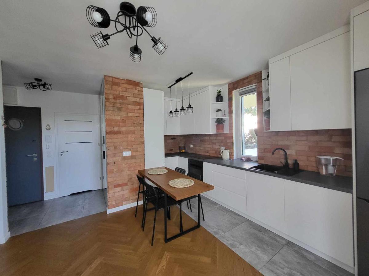 Friendly Apartment Blisko Progresji Warsaw Exterior photo
