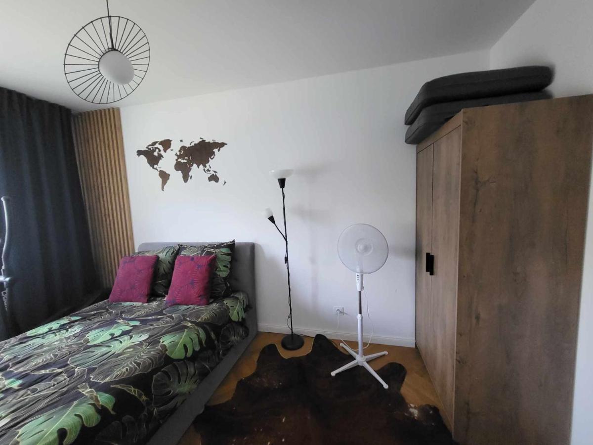 Friendly Apartment Blisko Progresji Warsaw Exterior photo